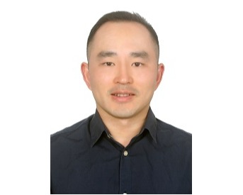 吴映雄博士
